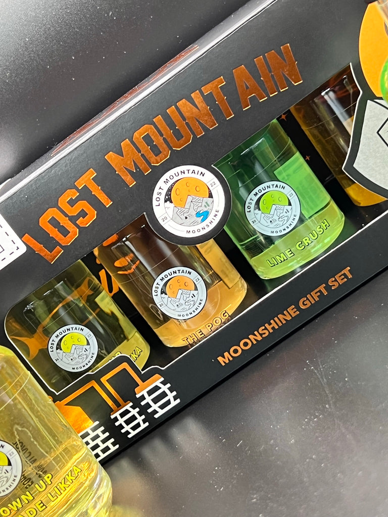 Lost Mountain Moonshine Miniatures Gift Set Hunters Moon